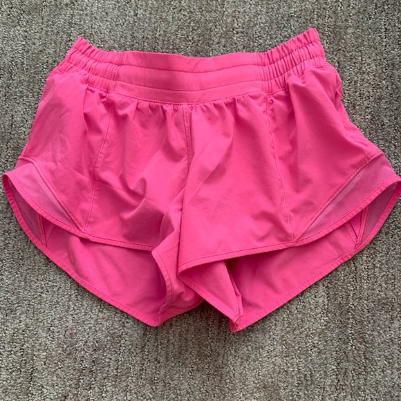 lululemon athletica Pants - Lululemon Pink Hotty Hot Shorts
